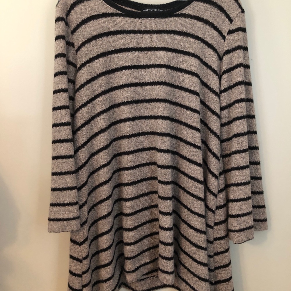 Nally & Millie boxy sweater